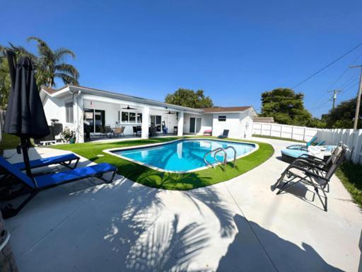 Luxurious & Modern Open Floor Plan Heated Pool Villa Hollywood Zewnętrze zdjęcie